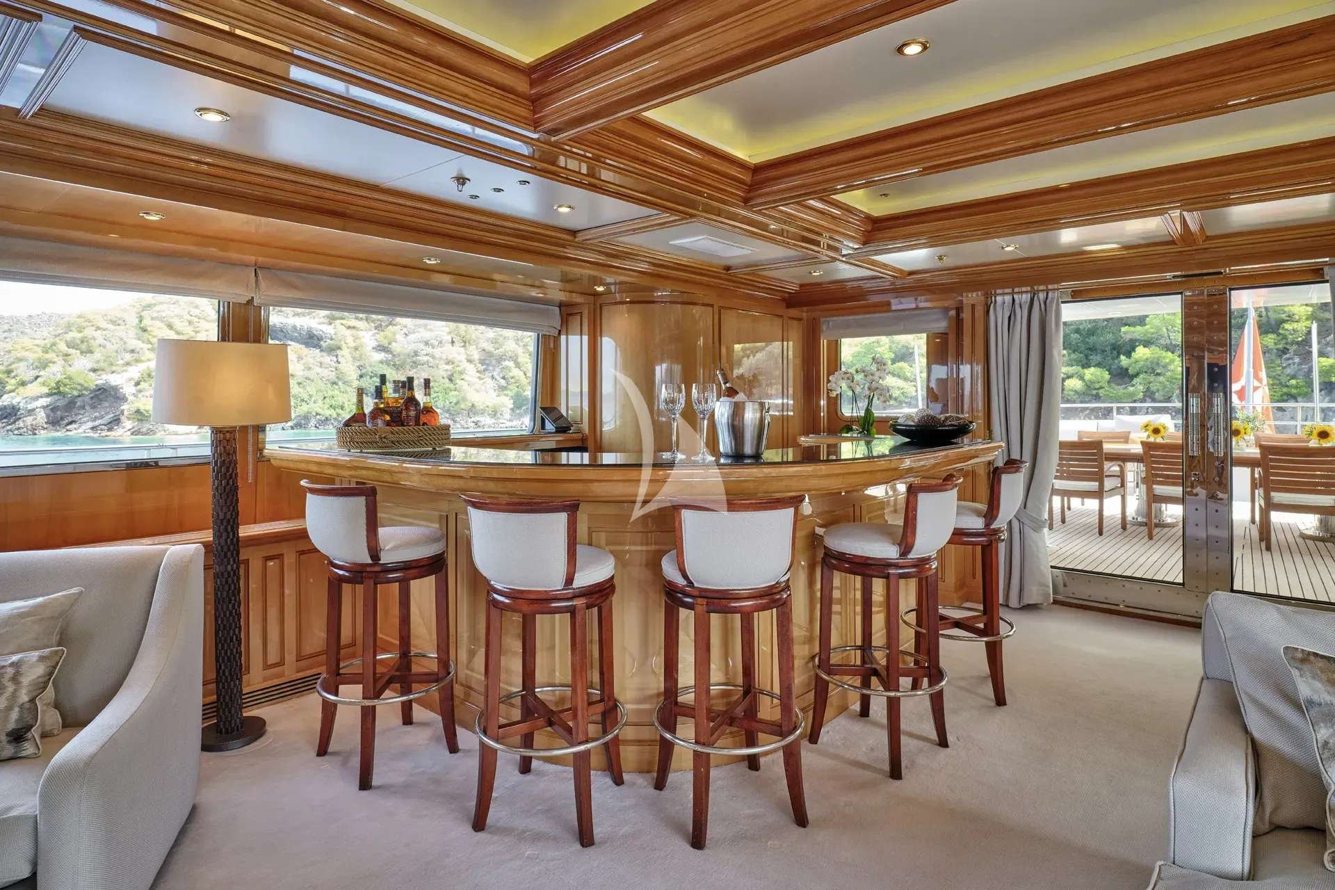 ELENA V Interior