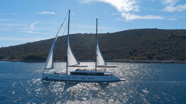 ADRI Exterior