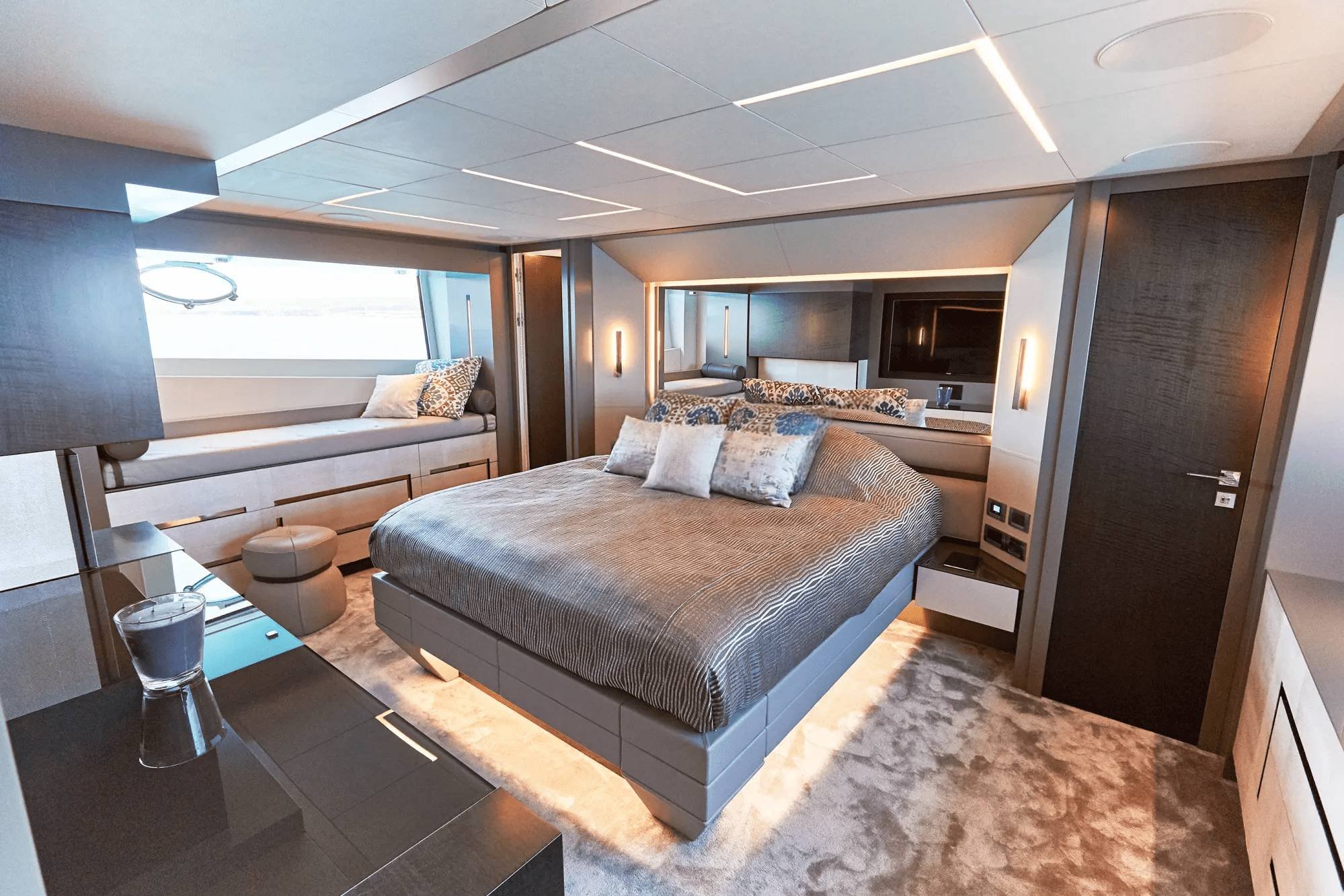 BALOO III Interior