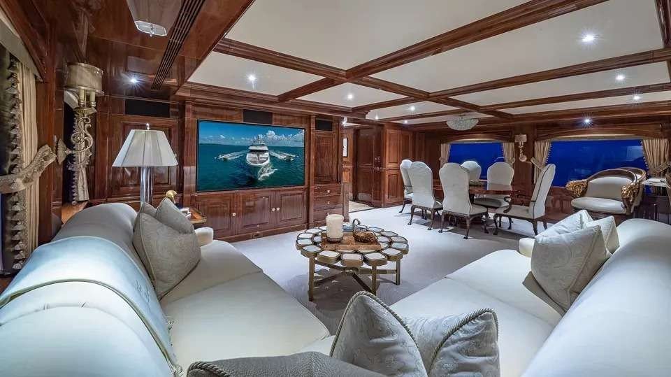 SILVER LINING Interior