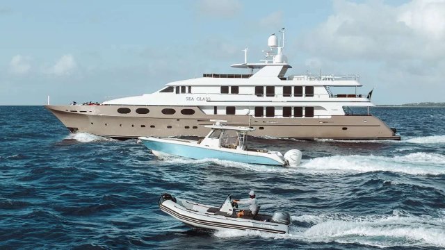SEA CLASS Exterior