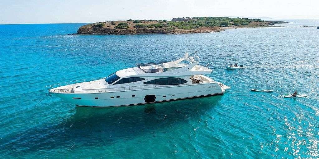 NINETEEN Exterior