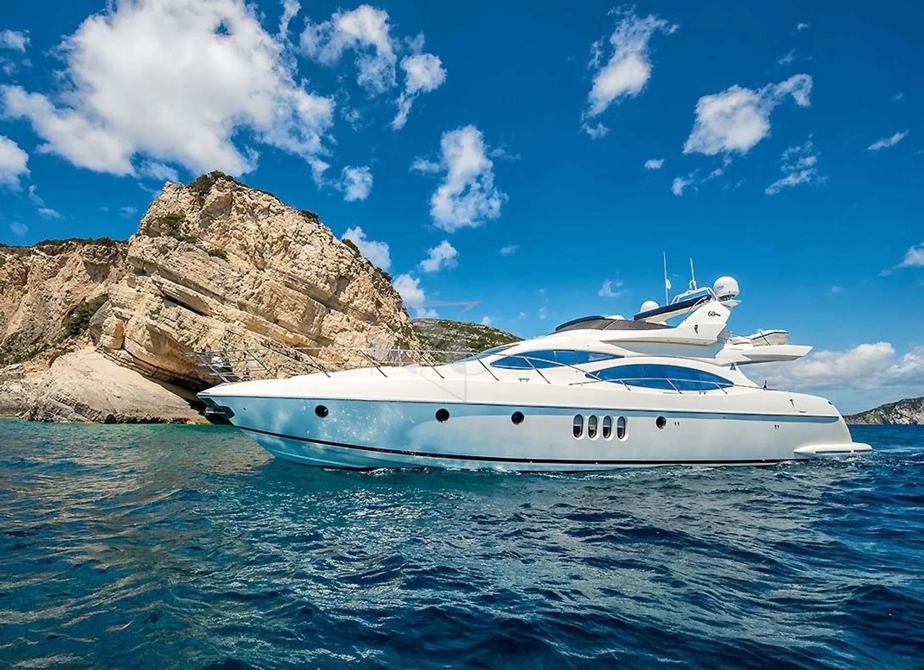 BLUE MED Exterior