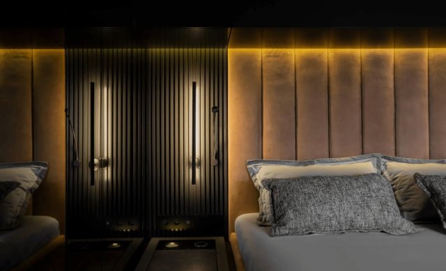 GRAYONE Interior