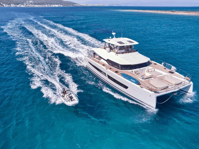 Elly Exterior
