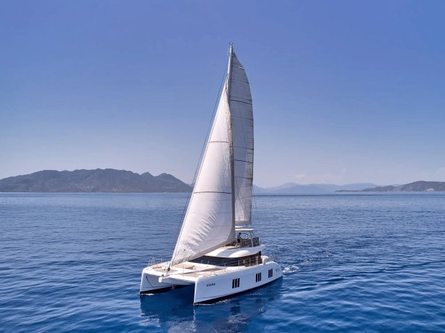 ADARA Exterior