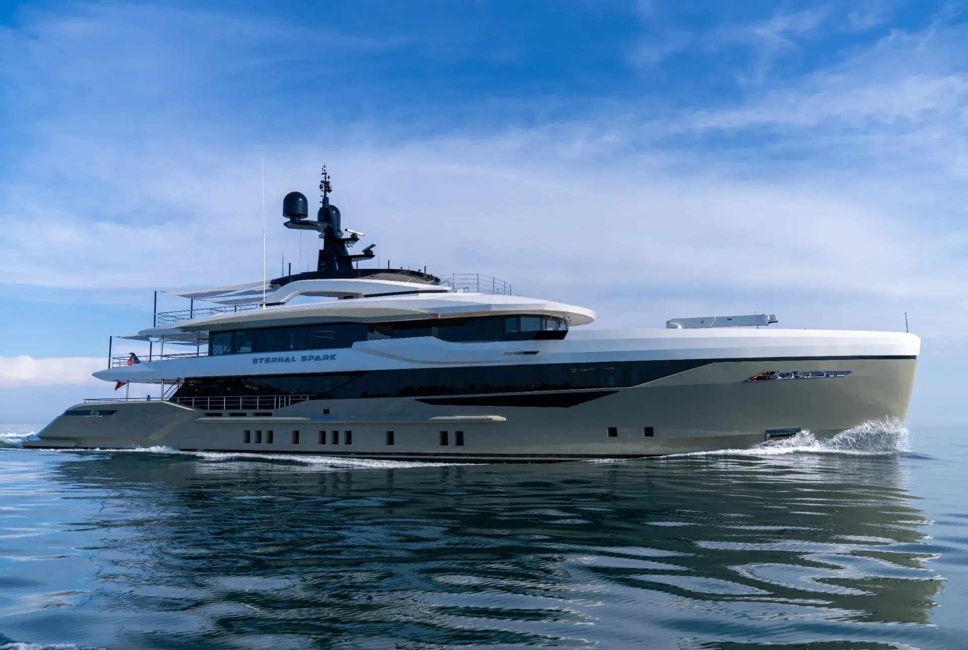 ETERNAL SPARK Exterior