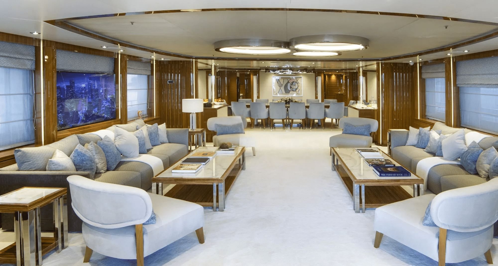 MIA RAMA Interior